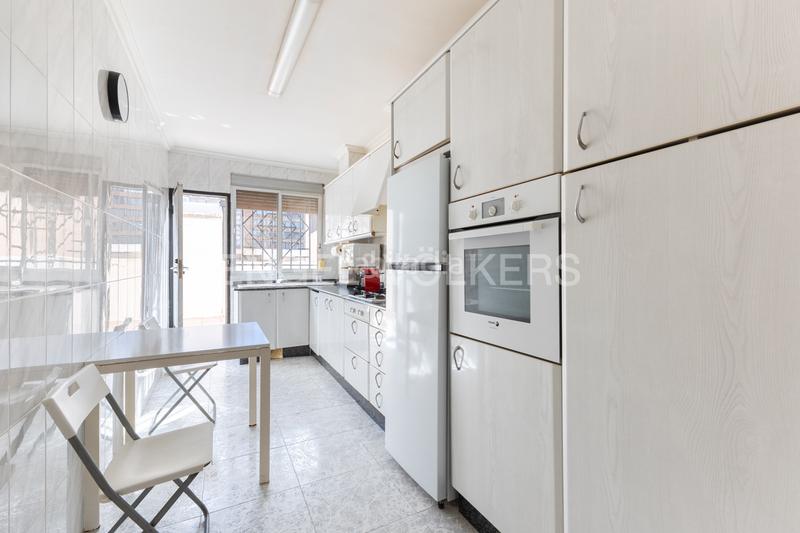 Foto f6b86a20-a5e7-4eb7-ae68-09cd20780d66. Appartement avec chauffage dans Arrancapins Valencia