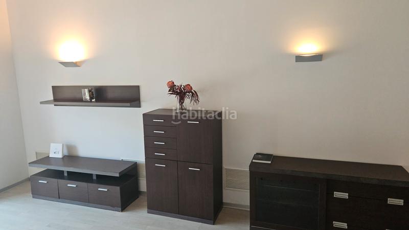 Foto b07edd20-f026-4e93-a58d-4fe1c34b59e9. Affitto loft con riscaldamento parcheggio piscina in Valencia