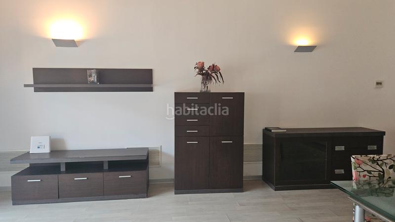 Foto 2a1ff43f-8377-435d-8007-9a873c8a3d9c. Alquiler loft magnífico loft junto a centro comercial turia en Valencia