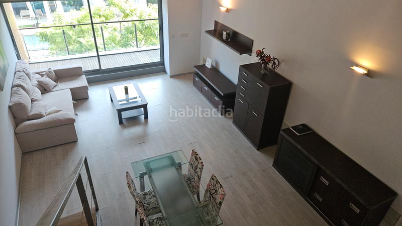 Foto 621d4ae7-7ba2-4afd-89ab-1c25a9871a71. Alquiler loft magnífico loft junto a centro comercial turia en Valencia