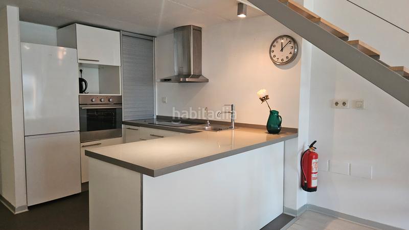 Foto f1964e1c-0d37-4747-b6f4-de69a34d8afc. Alquiler loft magnífico loft junto a centro comercial turia en Valencia