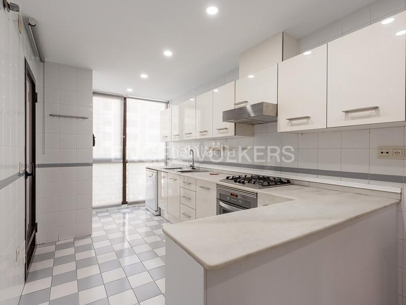 Foto 0111c255-0b58-454e-819e-246dca3dad55. Alquiler apartamento exquisito oasis urbano de 4 habitaciones , ubicación privilegiada con encanto moderno y clásico en Valencia