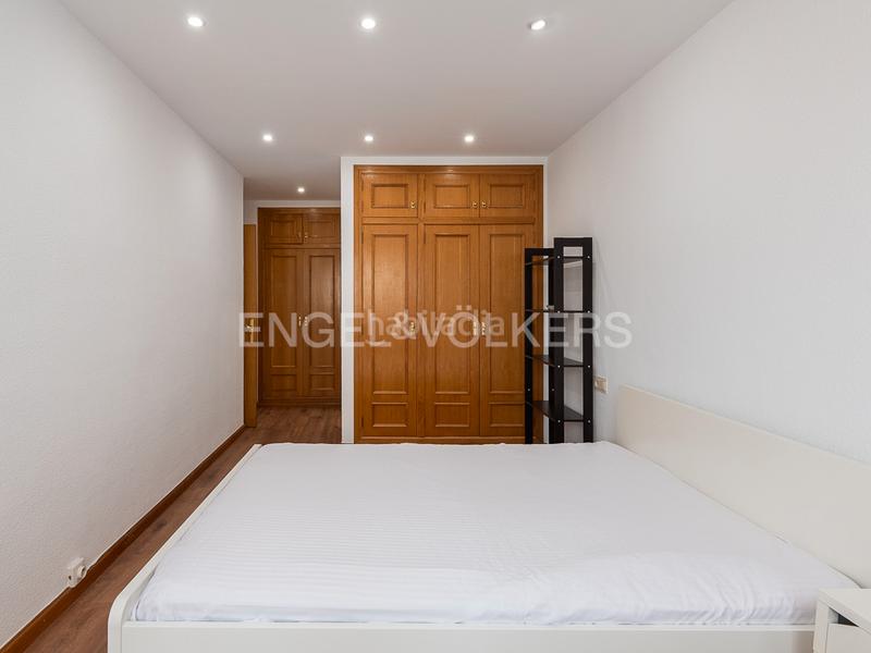 Foto 4c435f1f-fbc0-402d-8411-0e1a2056f37d. Alquiler apartamento exquisito oasis urbano de 4 habitaciones , ubicación privilegiada con encanto moderno y clásico en Valencia