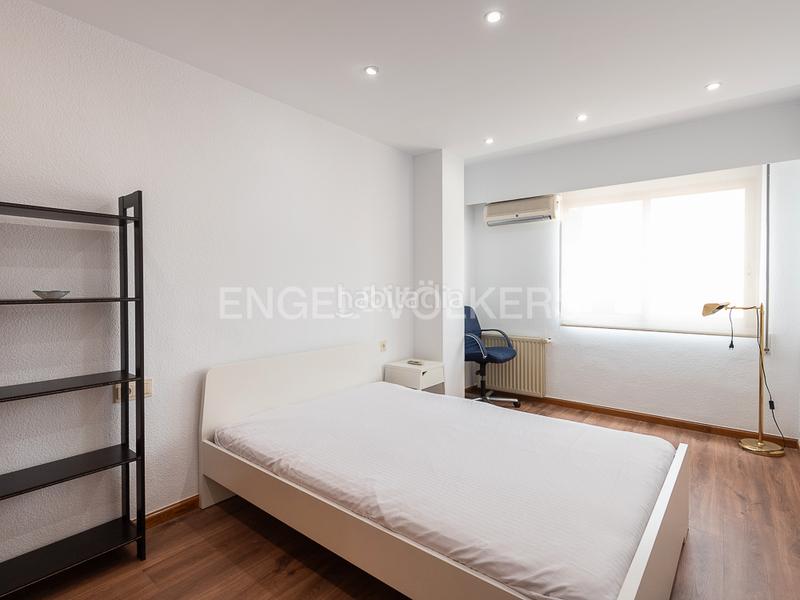 Foto 0946bac9-ecec-456b-9ef4-82fb65452917. Location appartement avec chauffage parking dans Russafa Valencia