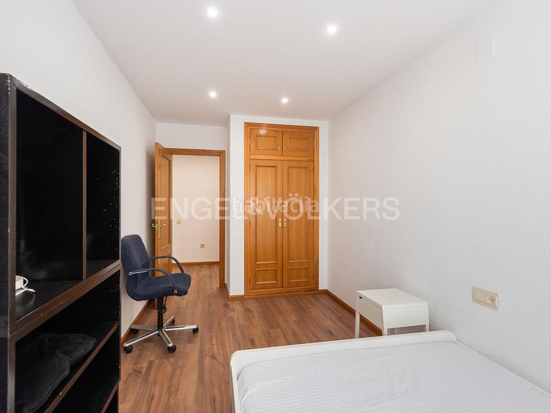 Foto 6519dafa-8a34-47c0-b89d-e1f3feaa28bf. Location appartement avec chauffage parking dans Russafa Valencia