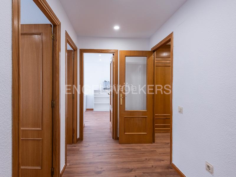 Foto 588c4d64-91ba-46e1-8f55-8fcaedef789f. Miete appartement mit heizung parking in Russafa Valencia