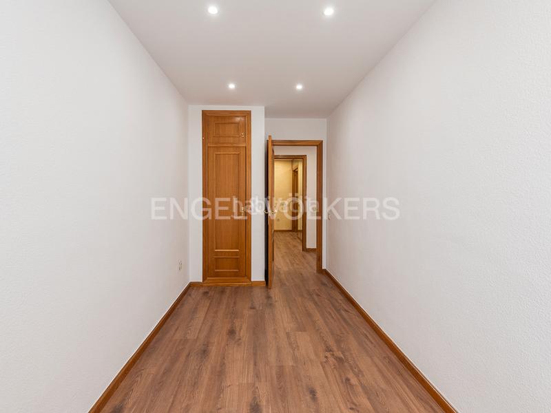 Foto dff78baf-e930-4b4c-afe7-4d5c840b1ccd. Miete appartement mit heizung parking in Russafa Valencia