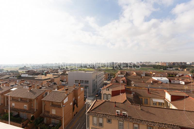 Foto 94e6ecb2-6f7a-4b1c-aa57-4ebaebad7a32. Location appartement avec chauffage parking dans Ausias March Alboraya