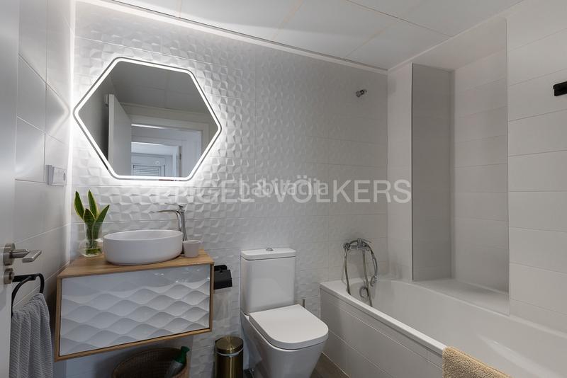 Foto f3ed3712-4fcc-475e-b1ec-dcb1cf9c5852. Location appartement avec chauffage parking dans Ausias March Alboraya