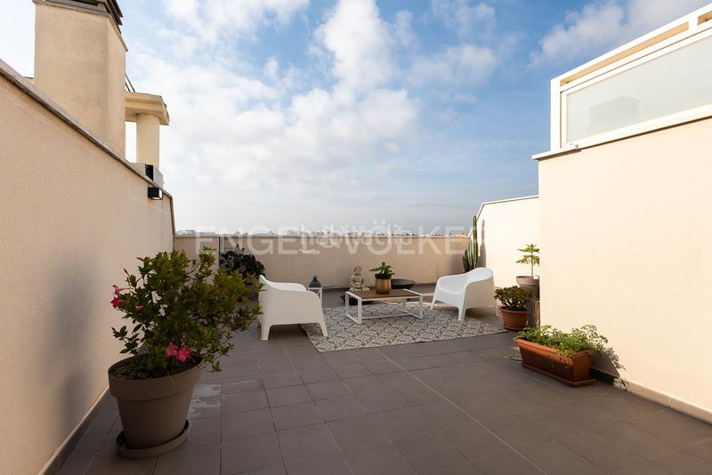 Foto d32f6425-3289-4a74-adfc-d6a37c856d14. Miete appartement mit heizung parking in Ausias March Alboraya