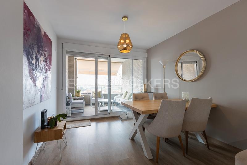 Foto 7494362d-ff52-479c-b16f-495192c2855b. Rent apartment with heating parking in Ausias March Alboraya