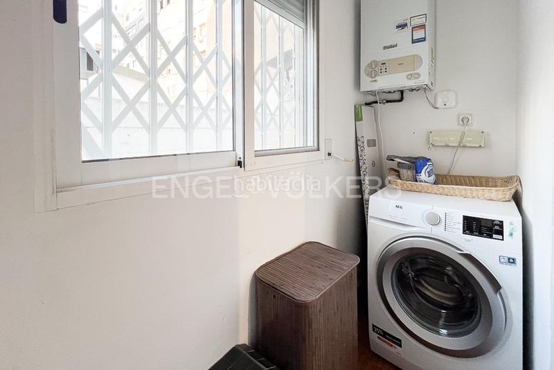 Foto 05a3e0ac-3150-4833-b094-3e3f0be3d1df. Alquiler apartamento precioso piso en pla del real en Valencia