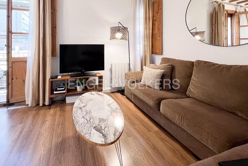 Foto a065f1c8-6e0c-44b8-aa49-7865fc45c057. Alquiler apartamento precioso piso en pla del real en Valencia