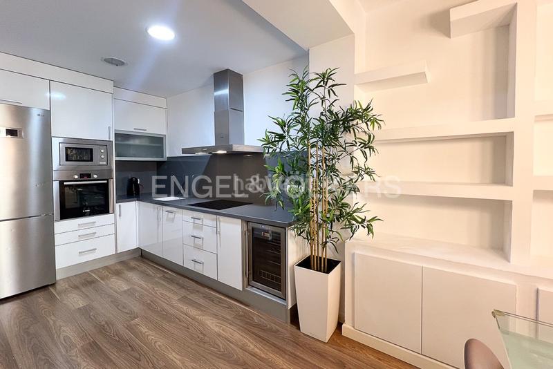 Foto d5cd8dfa-8593-4f09-bf83-1c7744b727fb. Alquiler apartamento precioso piso en pla del real en Valencia