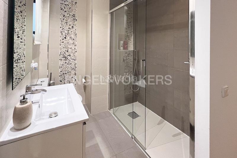 Foto 3d494350-8a60-47b3-aafa-c32dd32af1dd. Lloguer apartament amb calefacció a Exposició Valencia