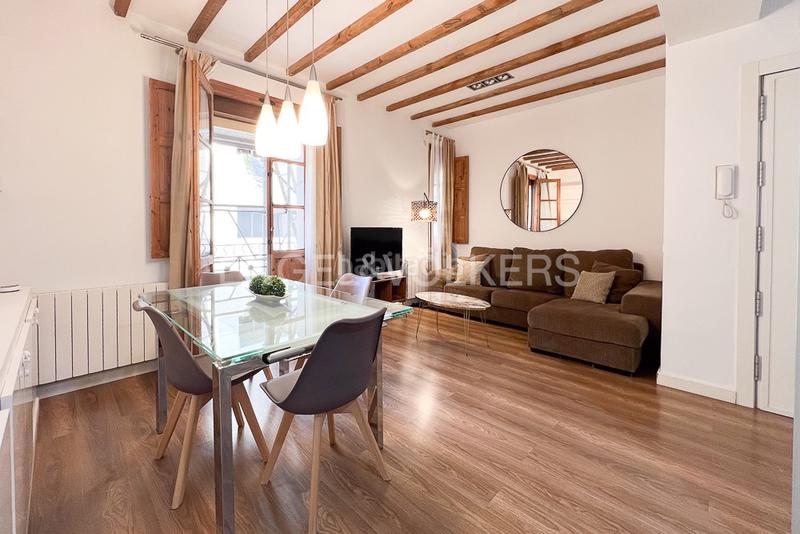 Foto d8265dbf-13a3-491f-933e-83e82c15c0f6. Rent apartment with heating in Exposició Valencia