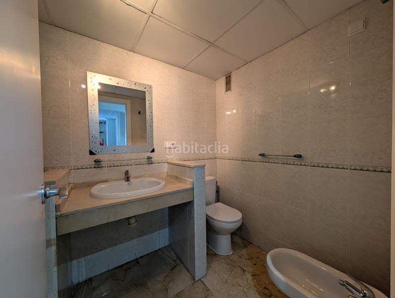 Foto ce9754d8-dfc6-49cd-9e0b-07cf101a6876. Rent apartment with heating parking in Valterna Paterna