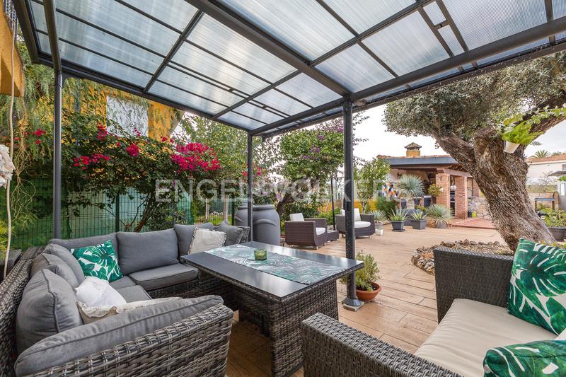 Foto 562f5e38-8a7d-43e4-9a08-4d5d16a6ed5d. Casa amb calefacció piscina a Las Atalayas-Urmi-Cerro Mar Peñíscola