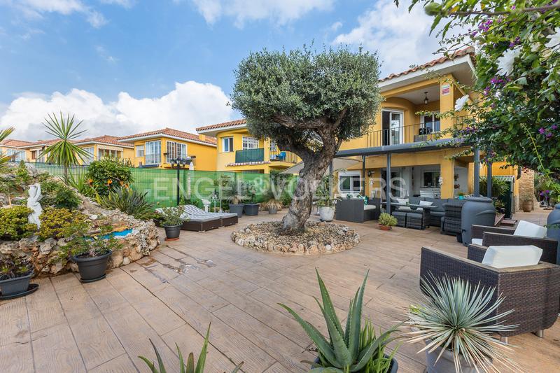 Foto 5d77d81d-4610-41c6-a6d6-c5611750608c. Casa amb calefacció piscina a Las Atalayas-Urmi-Cerro Mar Peñíscola