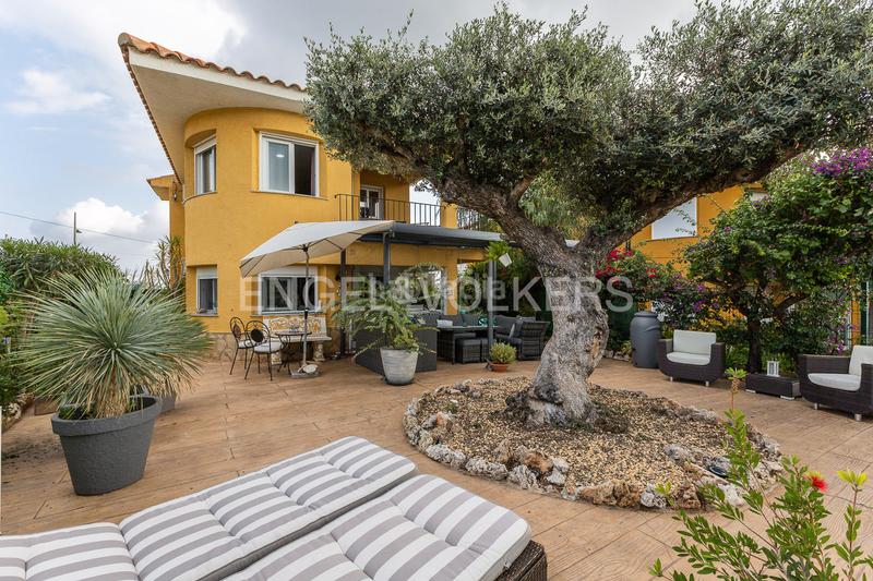 Foto f9e8a0a0-e0be-4aca-a483-f0c41e6b8edb. Casa amb calefacció piscina a Las Atalayas-Urmi-Cerro Mar Peñíscola