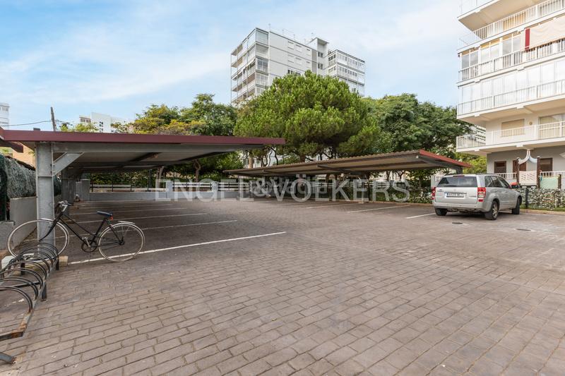 Foto 336b4b22-d5f5-453f-99ef-d404e390f4dd. Piccolo appartamento con riscaldamento parcheggio in Benicasim / Benicàssim