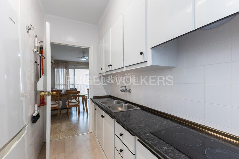 Foto cad1cc21-67d4-4a74-80f3-62176802a588. Piccolo appartamento con riscaldamento parcheggio in Benicasim / Benicàssim