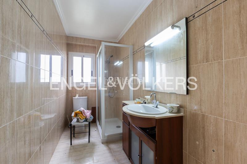 Foto 78ab7ef8-a074-43b2-be86-e92cd8a24a49. Casa  con gran parcela en montecañada en La Cañada Paterna