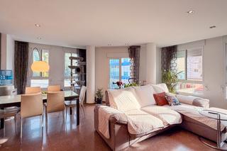 Lloguer Apartament a Almenara. Amplia vivenda en sueca con parking