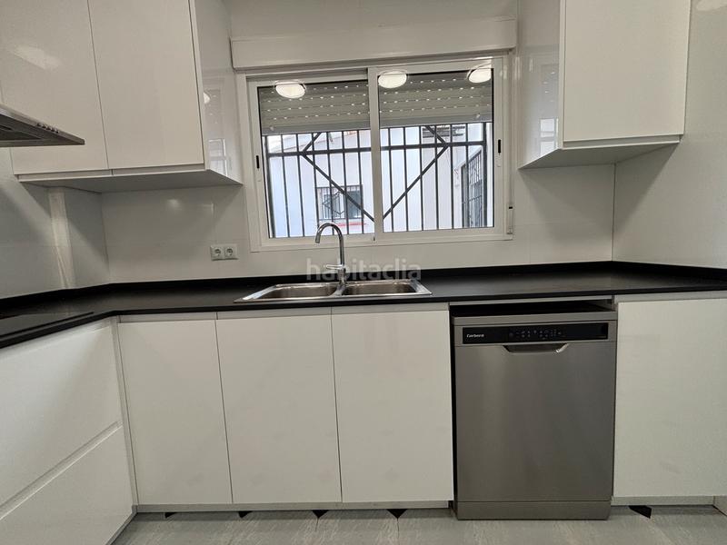 Foto e22466bd-609c-4f76-bc98-27d0d692d600. Rent house with heating parking in Albuixech