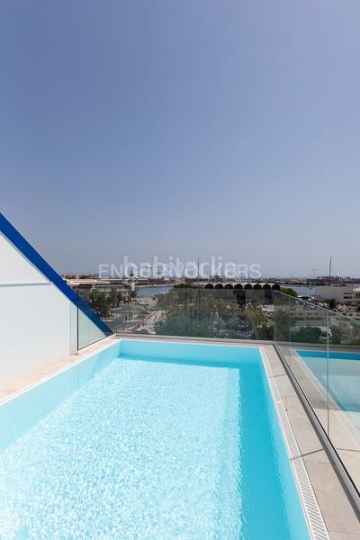 Foto 339fd825-49d8-418e-b6de-b2cf99f4c561. Miete appartement mit heizung parking pool in El Grau Valencia