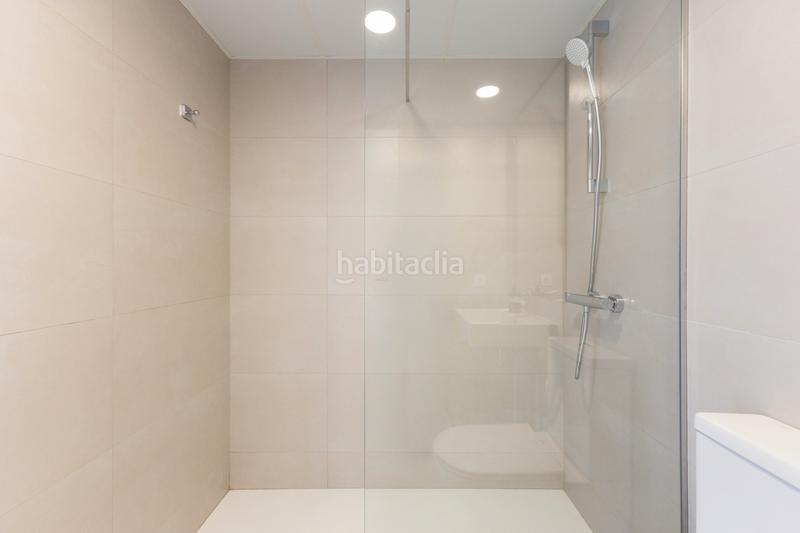 Foto f5df2c27-a008-48f3-becb-5ec32422e8a6. Location attique avec chauffage parking piscine dans Dénia