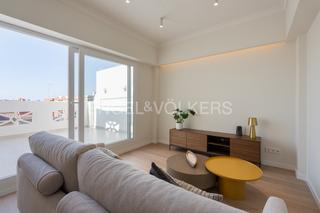 Lloguer Apartament a La Petxina. Ático a estrenar para corta estancia