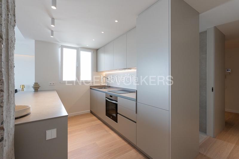 Foto 3da3d400-8607-4194-8b49-9554cce6f5fb. Alquiler apartamento ático con la terraza para corta estancia en Valencia