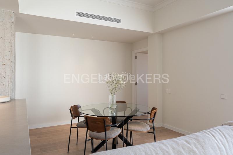 Foto acdc90c2-c355-4ce3-9c12-8403aba9d004. Alquiler apartamento ático con la terraza para corta estancia en Valencia