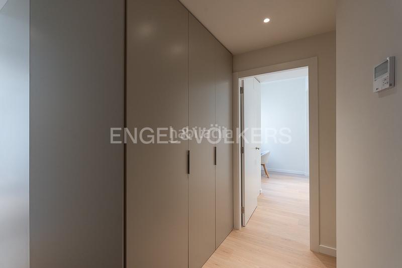 Foto f03eb89f-6104-43a6-a785-f711d69039c6. Rent apartment with heating in La Petxina Valencia