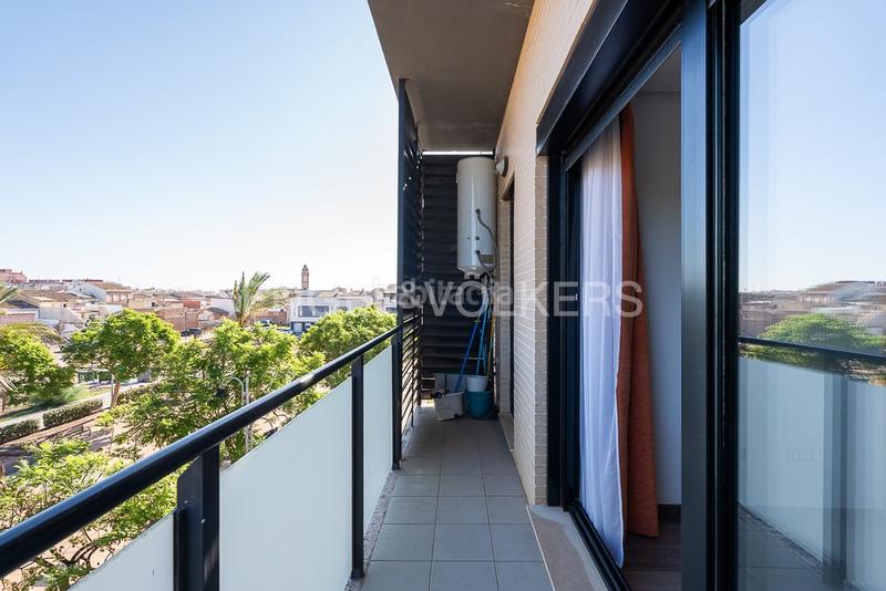 Foto 71d53cd4-cef8-4dcf-bb8b-fdb93e8a829c. Rent apartment with heating parking in Museros