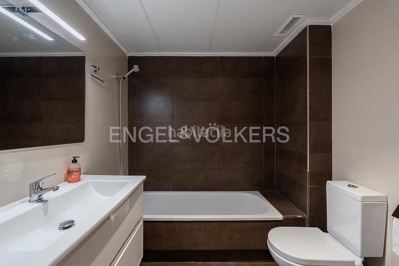 Foto a74ff17b-4acf-4c57-8e0f-8052078a3ed9. Rent apartment with heating parking in Museros