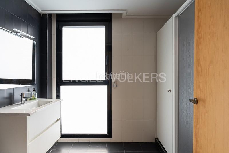 Foto bb6b9ed6-cd2e-4fb3-a62f-be6ea0bf6213. Rent apartment with heating parking in Museros