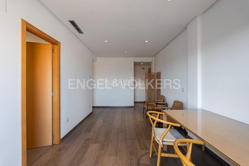 Foto d3d094c2-74db-4845-a8fe-a2187b6a72c9. Rent apartment with heating parking in Museros