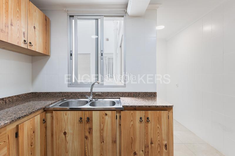 Foto e9ed8781-60e7-4671-9e9b-685642e2f1b5. Lloguer apartament amb calefacció a Juzgados Mislata