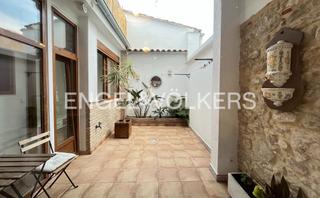 Location Appartement  Masquefa. Encantador bajo reformado en benimaclet
