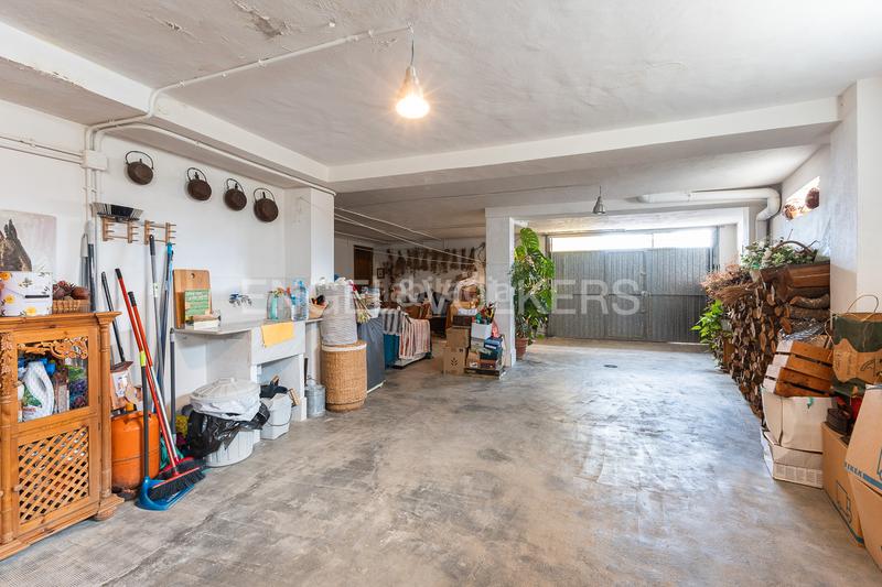 Foto 05bd9deb-1c2a-44a5-bbd7-b3b4a828f3de. Casa espléndido adosado en Viver