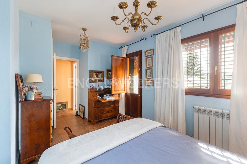 Foto 17ac9be9-e55a-4a3b-af58-15900b9d0341. Casa espléndido adosado en Viver