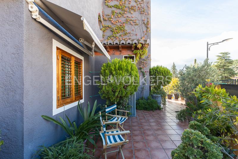 Foto 70fa4da4-3d97-4da6-9f76-63ce95d95e39. Casa espléndido adosado en Viver