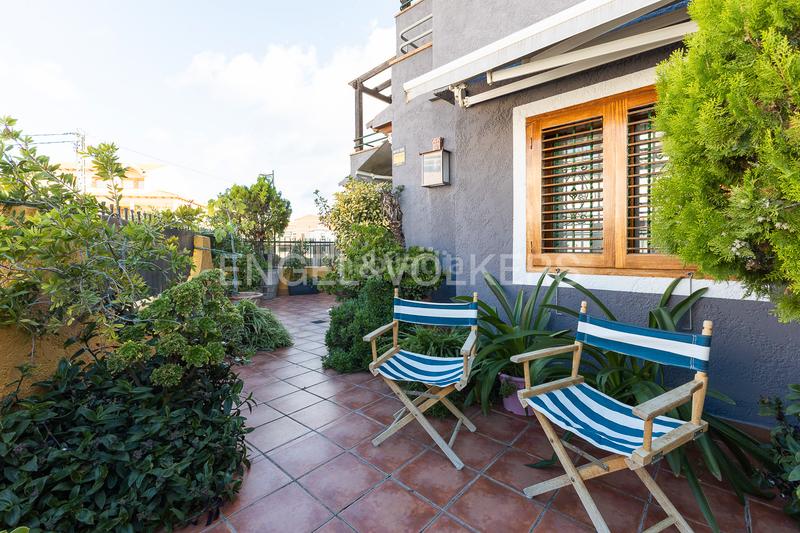 Foto 72535894-4bcf-4283-8a26-84c6ca2fa592. Casa espléndido adosado en Viver