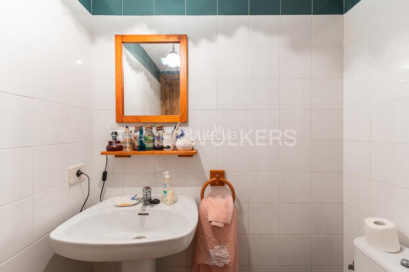 Foto a705d3e5-1b61-4e4d-8869-fd1a1398c2e4. Casa espléndido adosado en Viver