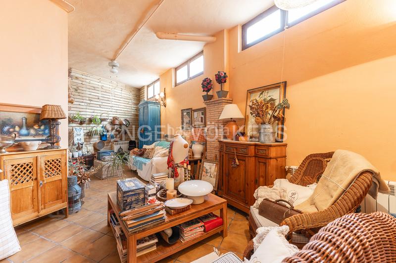 Foto ef748a51-04ad-4b5b-96ff-779c62418565. Casa espléndido adosado en Viver