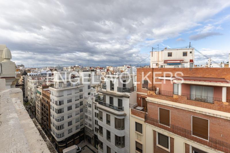 Foto 239d0eaf-4de6-4d3a-a9ed-5e567c653133. Attique avec chauffage dans Sant Francesc Valencia