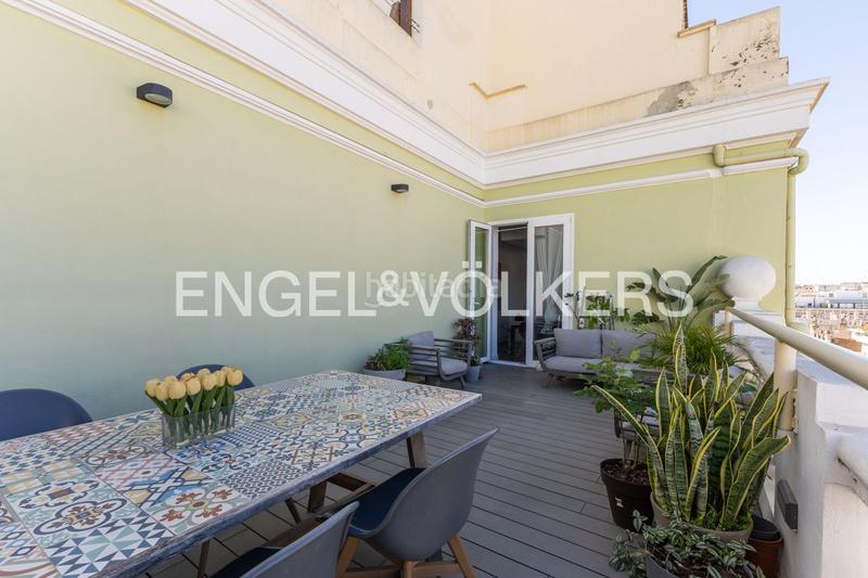 Foto 9a8ebf93-2bd4-4456-b8b2-edfa15d1cb5f. Attique avec chauffage dans Sant Francesc Valencia