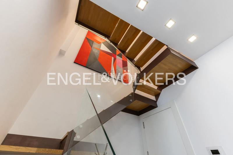 Foto cdeae26a-3613-49d1-a3e7-c286ef3f95f8. Attique avec chauffage dans Sant Francesc Valencia